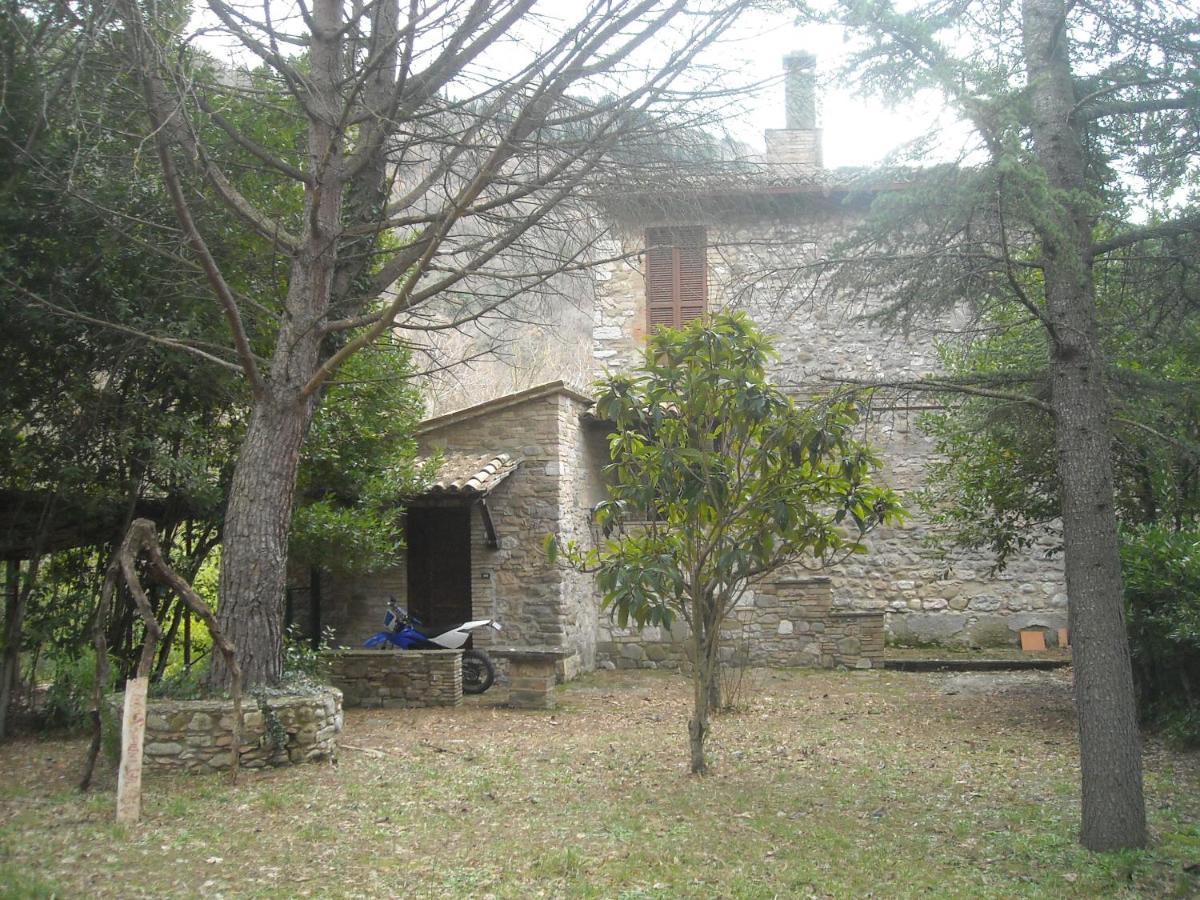 Camere Le Cascatelle Assisi Luaran gambar